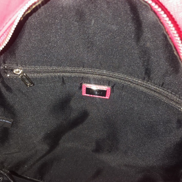 Guess Backpack - Picture 6 of 6